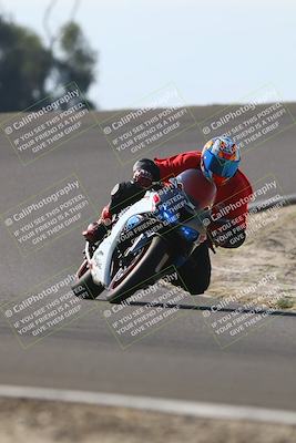 media/Nov-02-2025-Lets Ride (Sun) [[f7a3caa734]]/C Group/1240pm (Turn 2 Outside)/